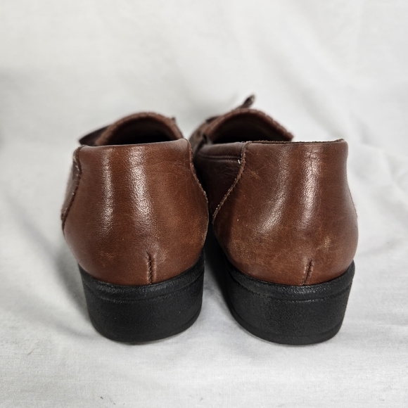 Dexter Loafer Brown Leather Shoe with Tassel Raised Wedge Heel Women's 7.5 N - Picture 4 of 10